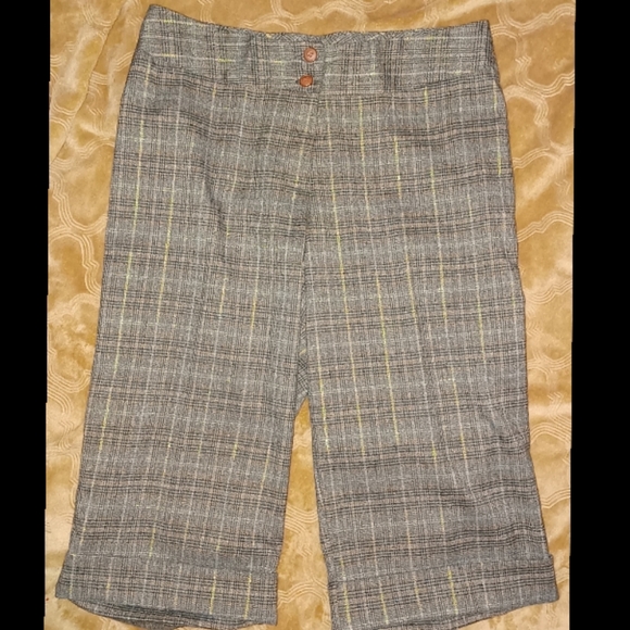 2pc Capri Set - Picture 5 of 7